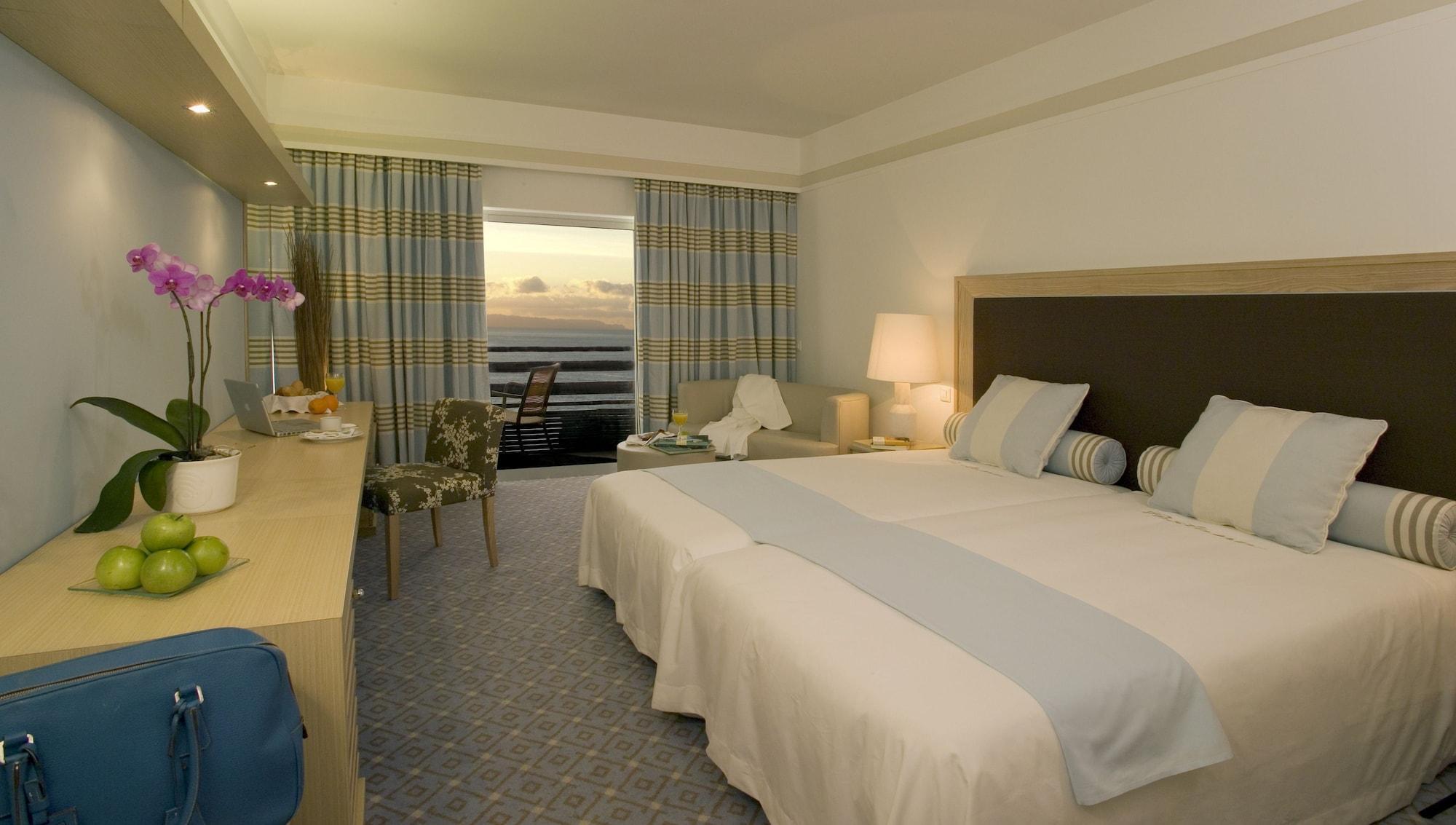 Pestana Carlton Madeira Ocean 5*