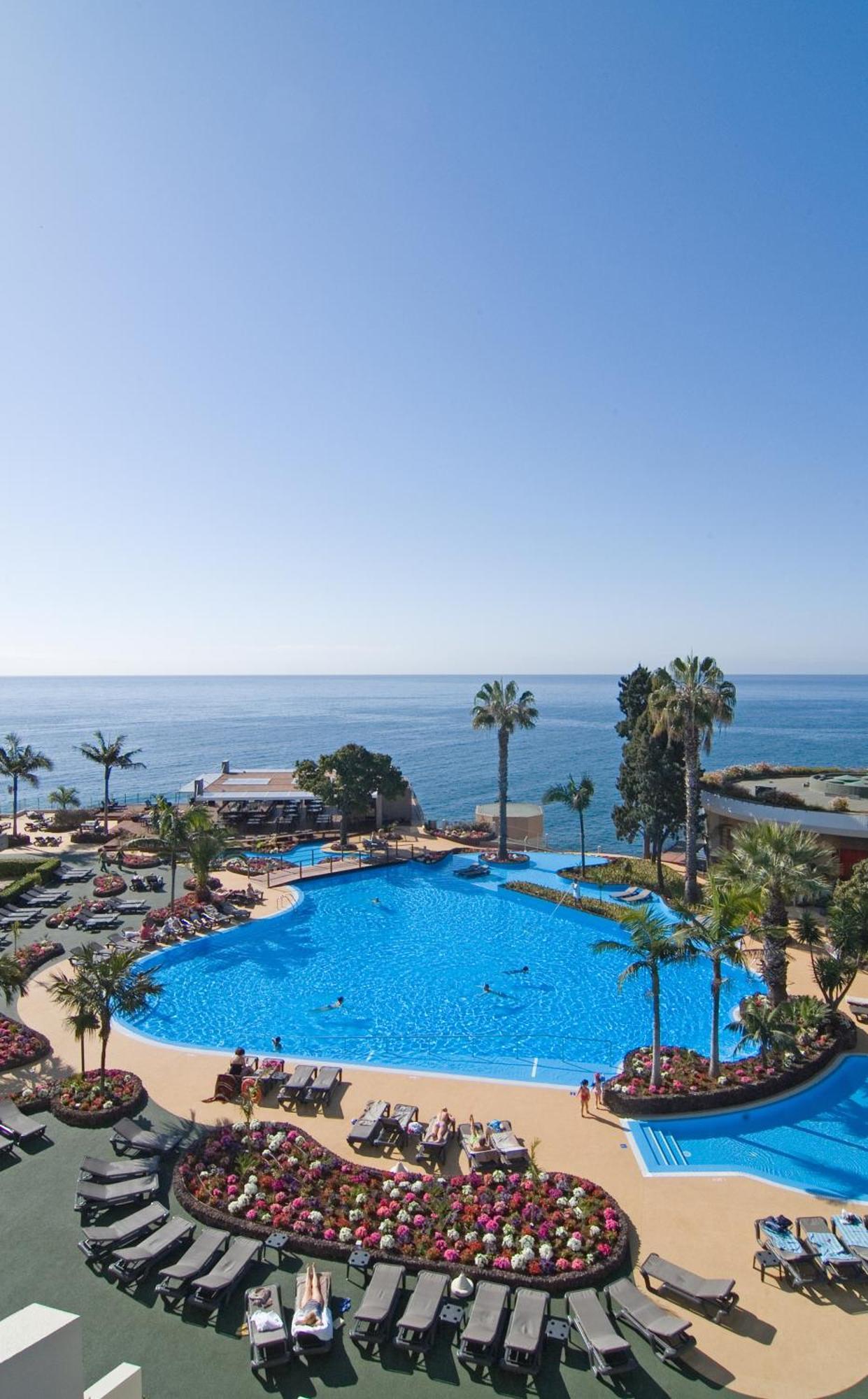 Hotel Pestana Carlton Madeira Ocean 5*